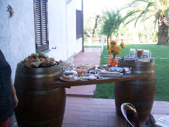 Agriturismo Valbona Villa กาส์ตีจลิโอเน เดลลา เปสกายา ภายนอก รูปภาพ